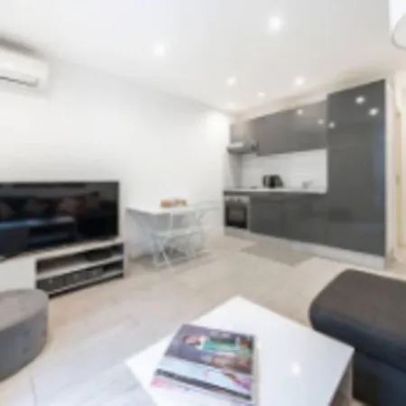 Beautiful - Croisette Gray Albion - 1br2p